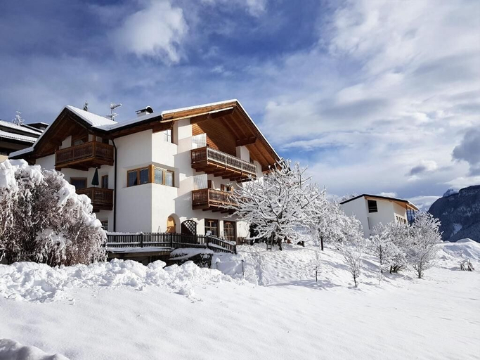 Exterior & Views, Garni Tschutscherhof, Bolzano