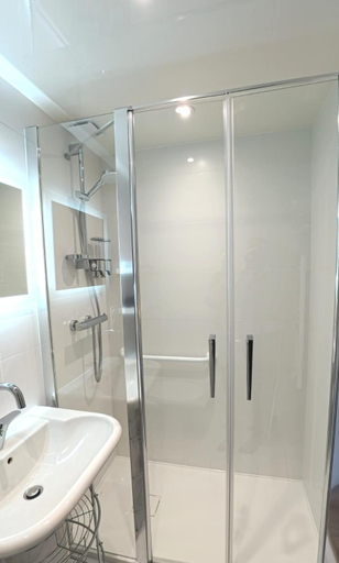 Bathroom 2, Le casse noisettes, Morbihan