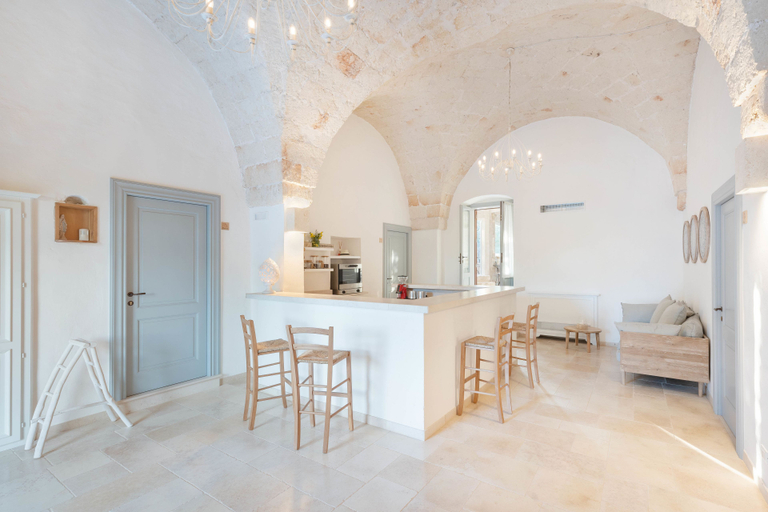 Public Area, Masseria Torre Rossa, Brindisi