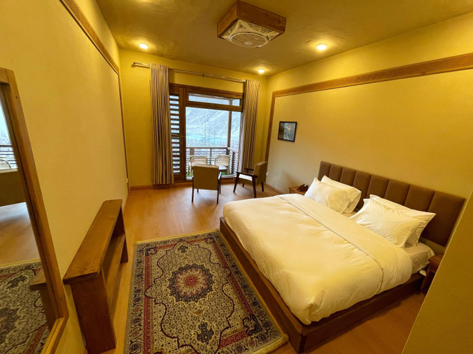 Bedroom 3, Diwan-e-Hunza Resort, Northern Areas