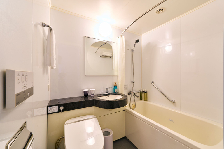Bathroom 5, Richmond Hotel Tokyo Shiba, Minato