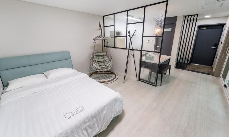 Bedroom 2, Gyeongju Inheart Pool Villa, Gyeongju