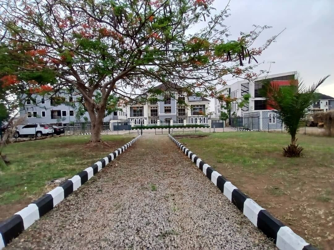 Property grounds, The hometown residences, Bwari