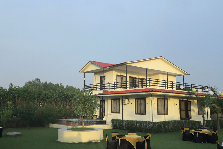 Exterior 2, The Golden Farm, Gautam Buddha Nagar