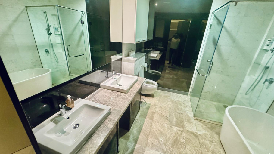 Others 3, Platinum Suite by KLCC, Kuala Lumpur