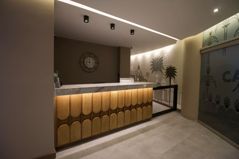 Room 4, Nutibara Express - 826, Medellín
