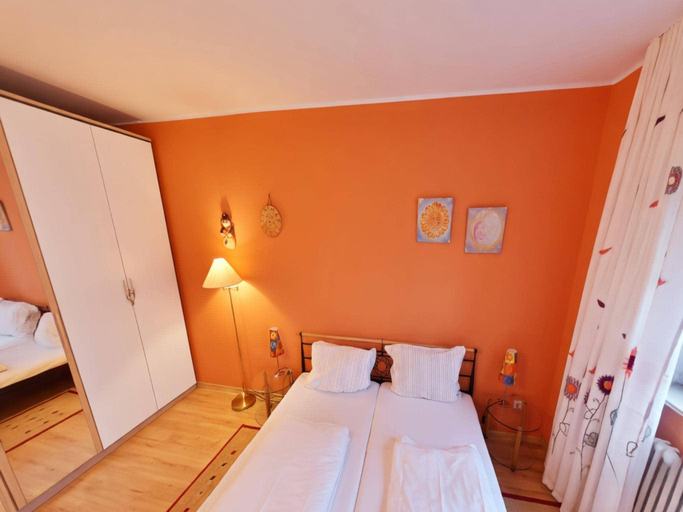 Bedroom 3, Appartement Sandra im Bayerischen Wald mit Pool, Freyung-Grafenau