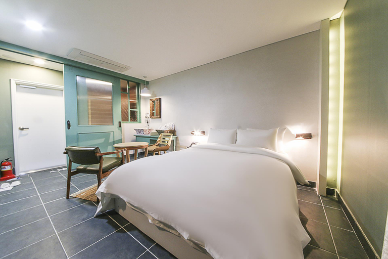 Bedroom 2, Chungju Cream Drive-in, Chungju