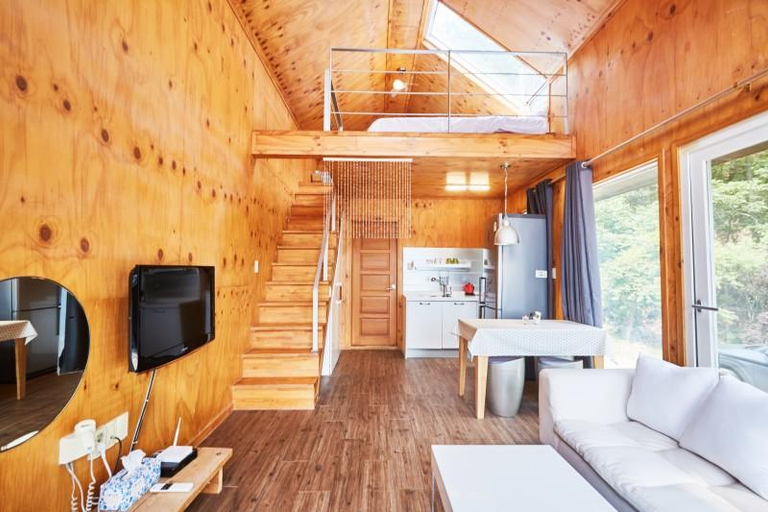Others 5, Hongcheon With El Pension, Hongcheon