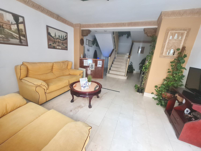 Others 5, Hostal Alicante, Granada