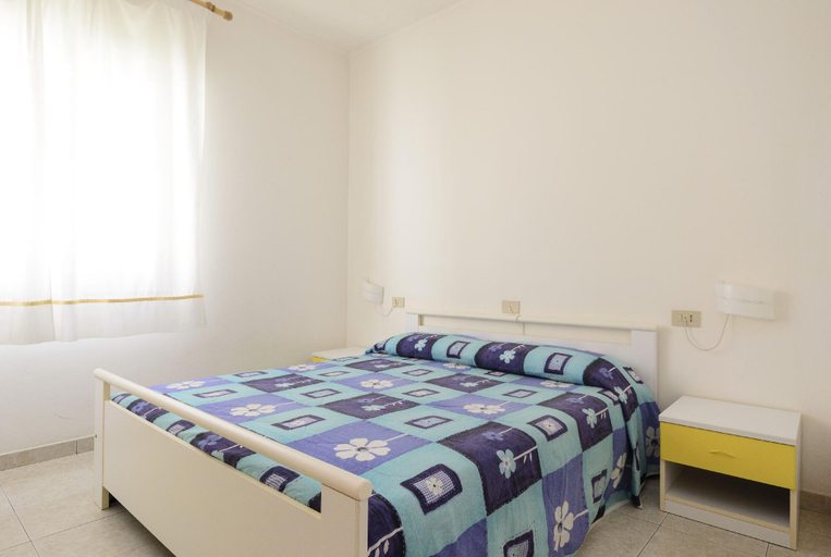 Bedroom 1, Charming semi-detached villa in Lignano, Udine