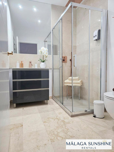 Bathroom 3, Malaga Sunshine Rentals - NEW PICASSO PLAZA -, Málaga