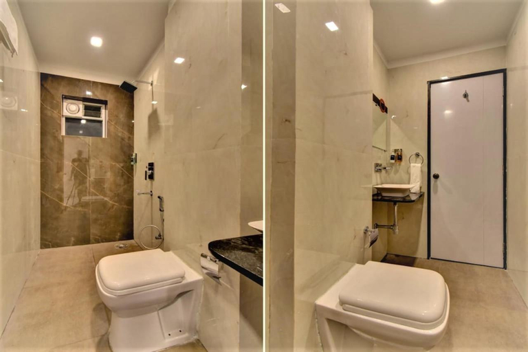 Bathroom 3, hotel manomay homes, Nagpur