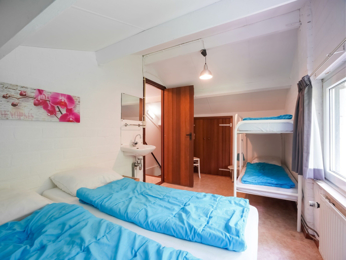 Bedroom 3, Holiday Home in Ulestraten With Forest, Meerssen