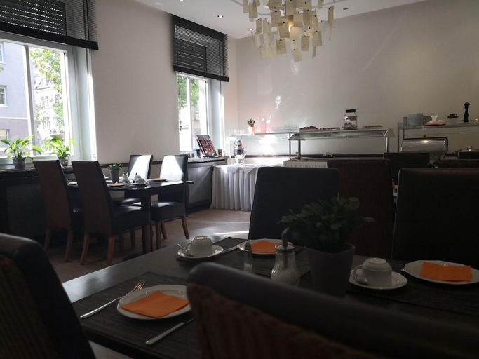 Food & Drinks 5, sevenDays Hotel Karlsruhe, Karlsruhe