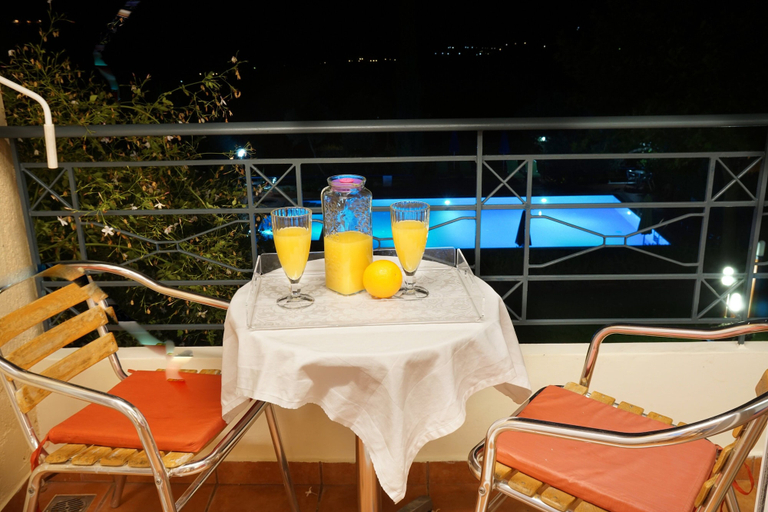 Outdoor dining 3, Felix Residence & Lucia Simona Villas, Ionian Islands