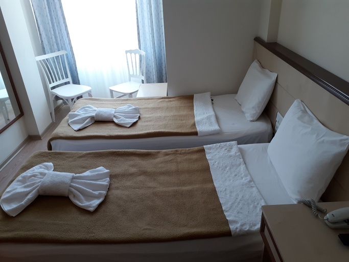 Others 5, Ayhan Otel, Çeşme