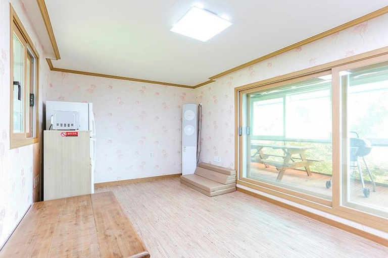Others 4, Namyangju Habibi Pension, Gapyeong