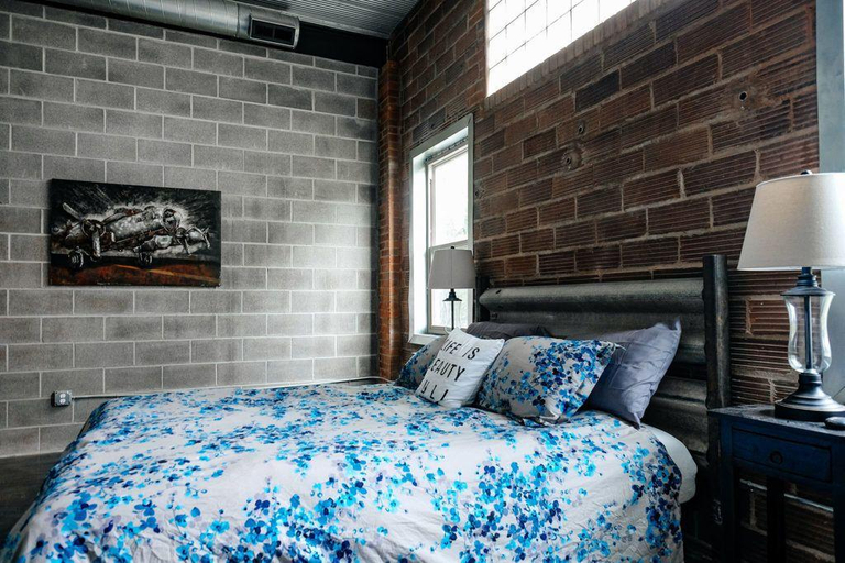 Bedroom 2, The Nelson Inn, Sheridan