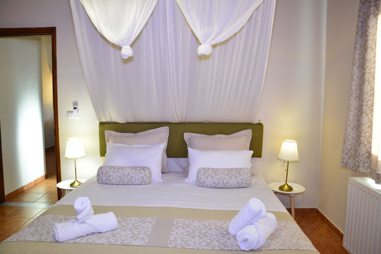 Bedroom 3, Elianthos Villa, Crete