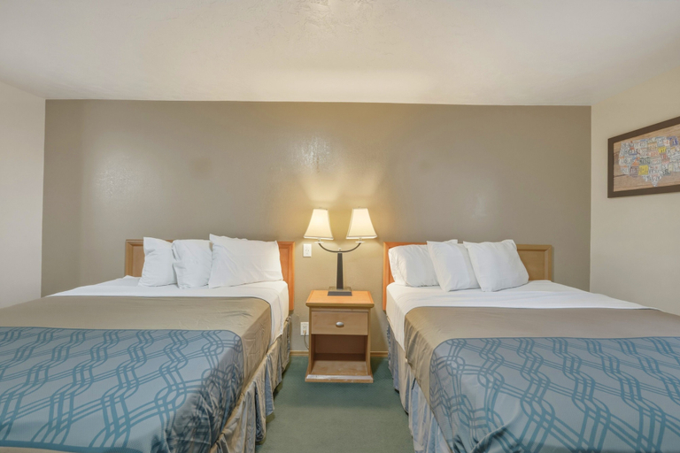 Bedroom 3, Patriot Stay Motel, Uintah