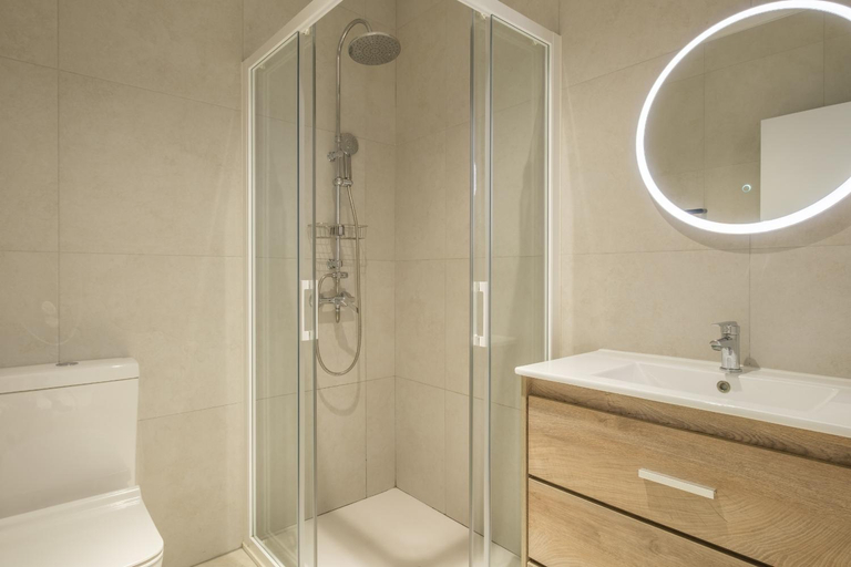 Bathroom 4, Chic & Comfortable Apartment, Private Terrace, Valencia
