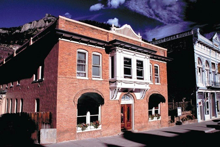 Exterior & Views 1, St. Elmo Hotel, Ouray