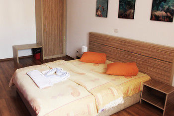 Others 4, X Hostel Bucharest, Municipiul Bucuresti