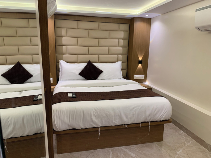 Room 4, Hotel Royal Palace Fort, Mumbai City