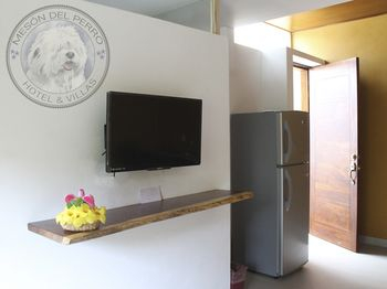 Others 4, Hotel Samanu, Compostela
