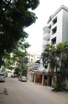 Others 4, Hotel Lake Breeze, Dhaka