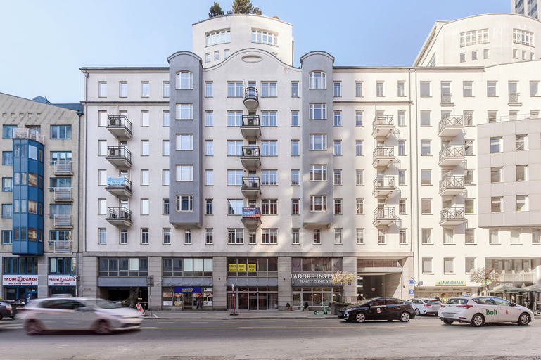 Front of property 2, Lumina Apart with parking in Warsaw, Warsaw