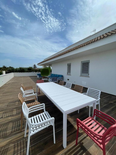 Others 5, Villa Loredana, Bari