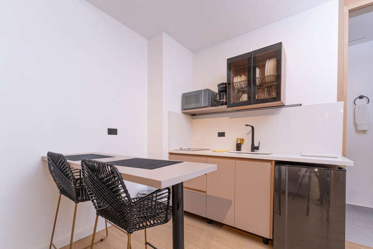 Room 4, Opera 404 in Medell n, Medellín