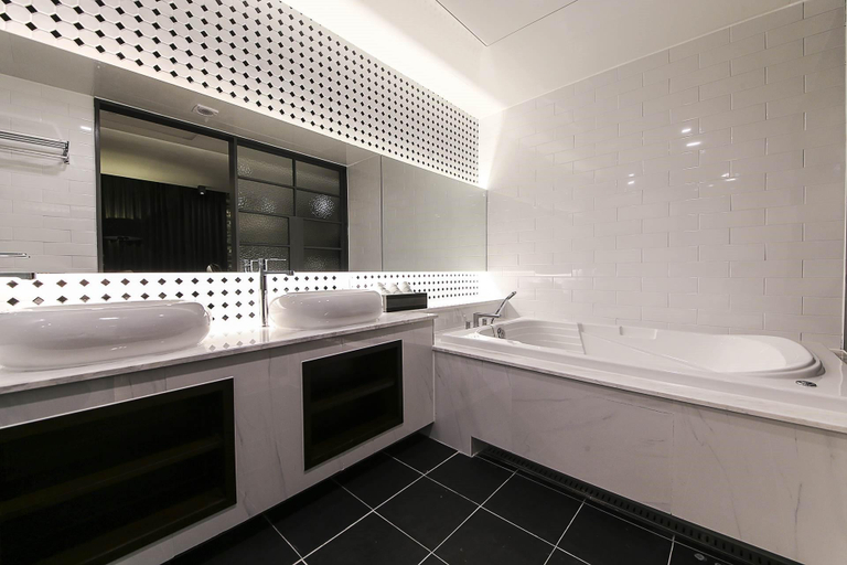 Bathroom 3, Gimpo Laboum Unmanned Tel (Drive-in), Gimpo