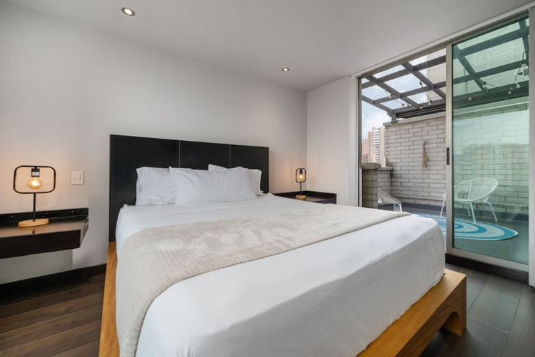 Room 4, Poblado de Alejandr a - 1201, Medellín