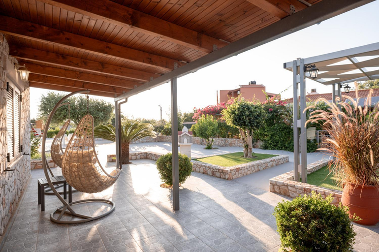 Others 5, Alkistis Sweet Homes, Crete