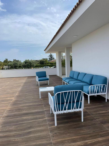 Others 3, Villa Loredana, Bari