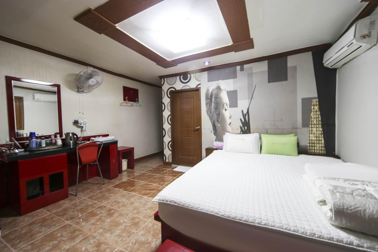 Bedroom 4, Changnyeong Bugok Gagopa, Changnyeong