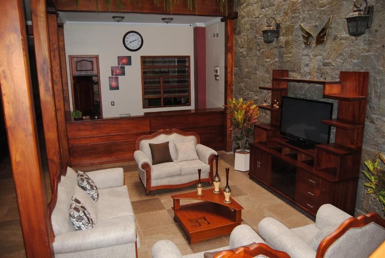 Living room, Hotel Pegasus, Cuenca