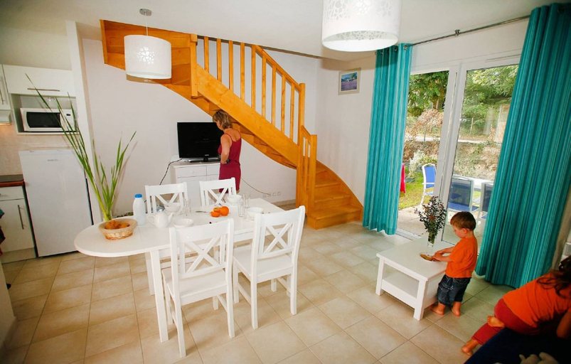 Dining, Apartment in France Near the Beach, Loire-Atlantique