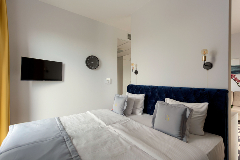 Others 5, Vola Inn, Warsaw
