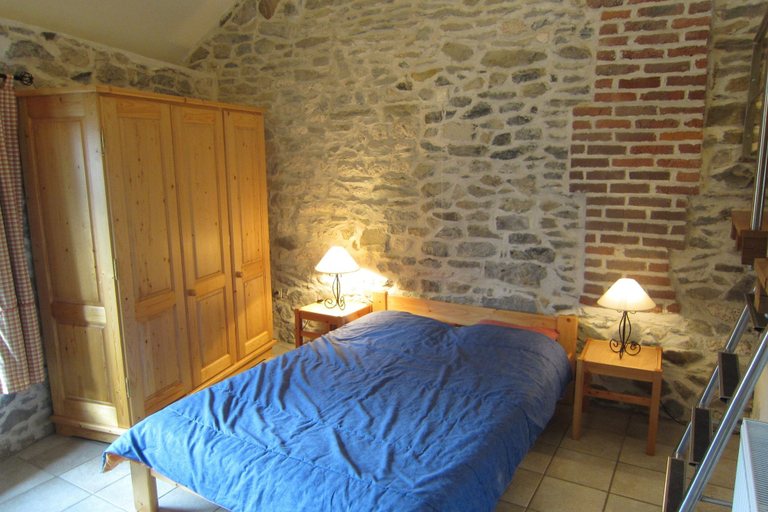 Bedroom 2, Apartment Near Forest and Hiking Trails, Namur