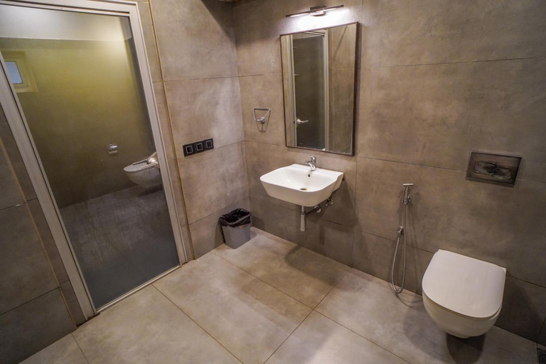 Bathroom 3, RG SUITES SLATE, Chennai
