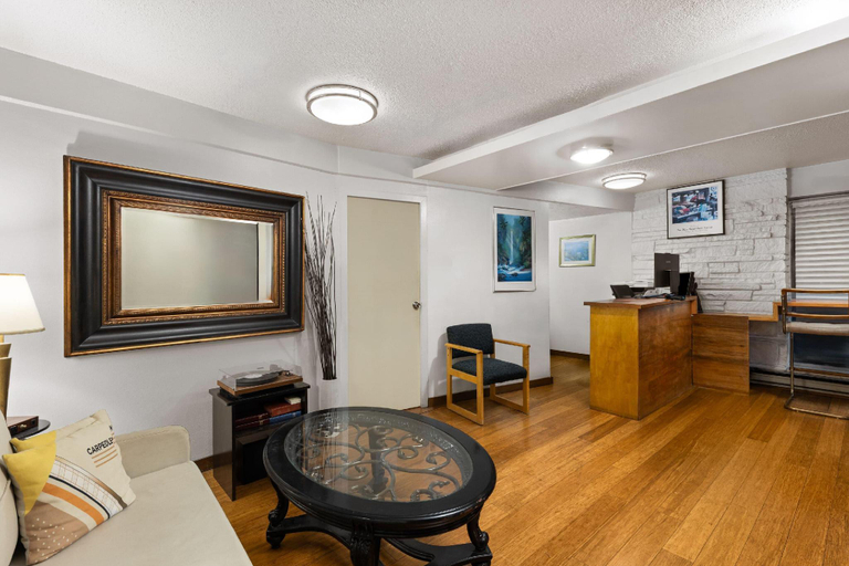 Public Area, The Dylan, a Baymont by Wyndham, Seattle
