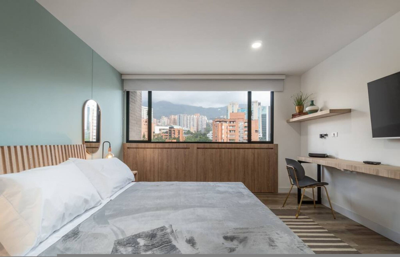 Room 5, Go Living Suites - 914, Medellín