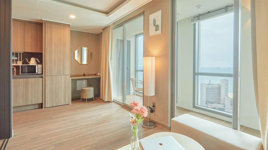Others 5, Raviens Maison de Hotel, Haeundae