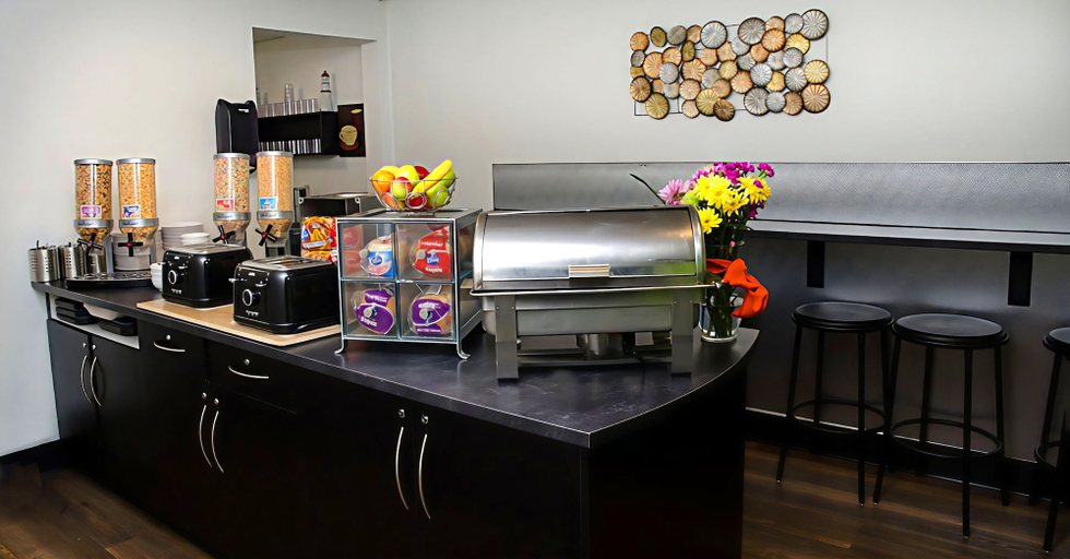 Food & Drinks 5, Coastal Inn Moncton Dieppe, Westmorland
