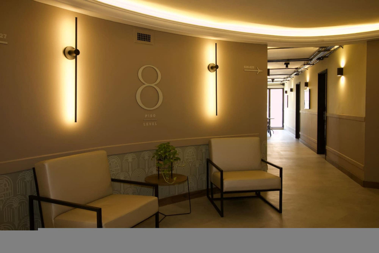 Room 5, Nutibara Express - 822, Medellín