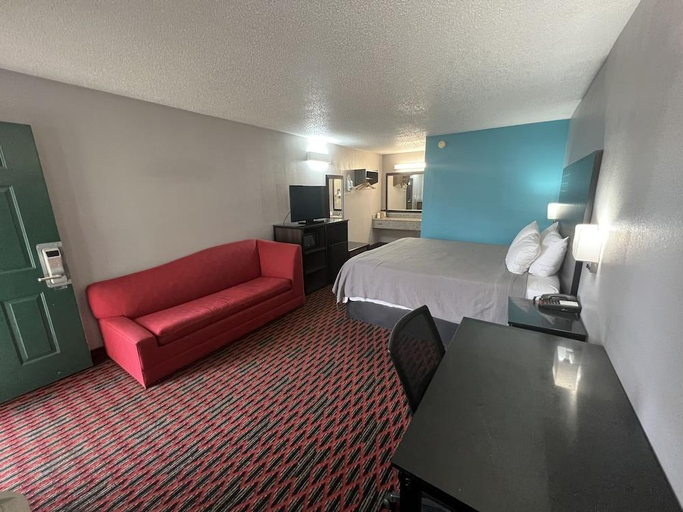 Bedroom 2, Key West Inn - Tuscumbia - Muscle Shoals, Colbert